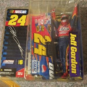 Brand New in Package Jeff Gordon Figurine